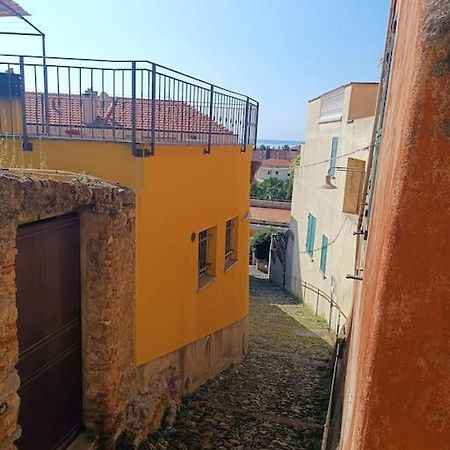 Appartamento Casa Anna Borgio Verezzi Esterno foto